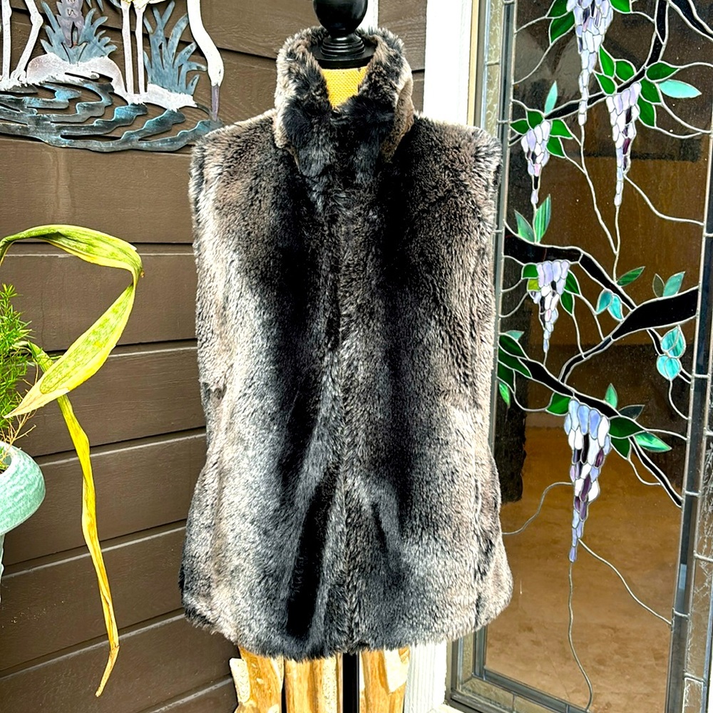 Kristen Blake Rev Vest